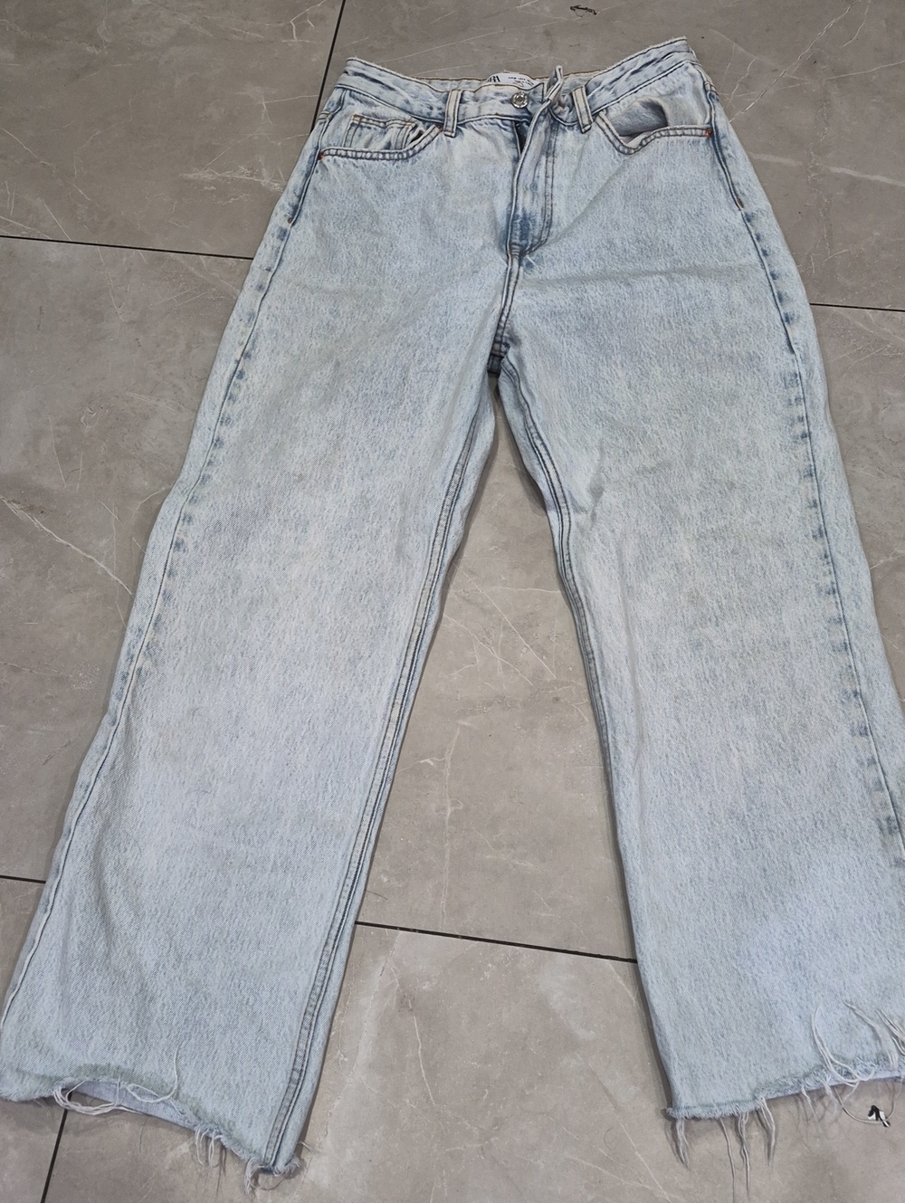 Zara Light Blue Relaxed Straight Jeans